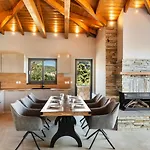 Villa Orraon Luxury - Exclusive Retreat With Panoramic Views And Infinity Pool *